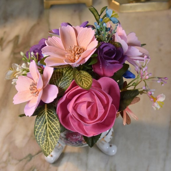 Beautiful hand-painted, footed, vintage, egg shaped vase with Sola flowers - Picture 6 of 12